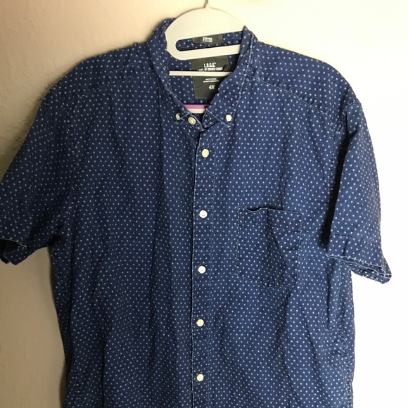 L.O.G.G H&M Large Short Sleeve Button Down Top - Picture 2 of 3